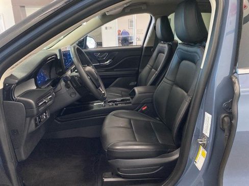 Used 2024 Lincoln Corsair AWD w/ Equipment Group 101A image 11