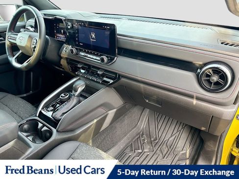 Used 2023 Chevrolet Colorado Z71 w/ Z71 Convenience Package 2 image 31