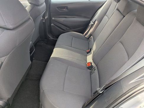 Used 2022 Toyota Corolla LE FWD image 15