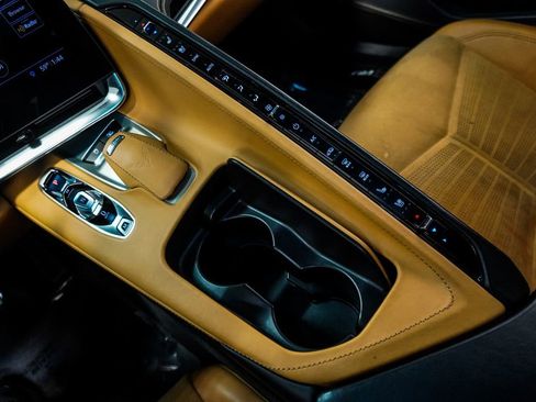 Used 2020 Chevrolet Corvette Stingray Premium Cpe w/ 3LT Preferred Equipment Group RWD image 23