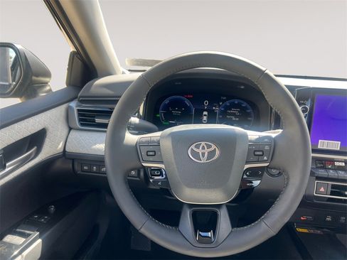 New 2026 Toyota Camry XLE image 12