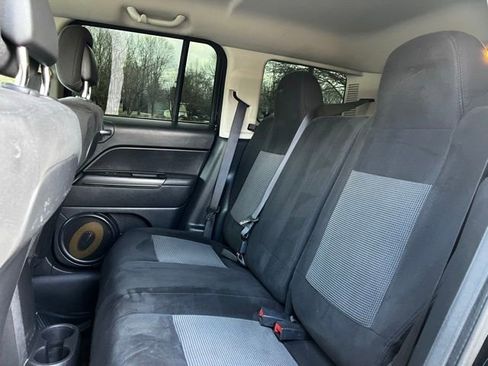 Used 2017 Jeep Patriot Latitude image 17