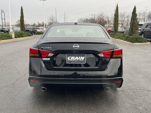 Used 2025 Nissan Altima 2.5 SR image 6