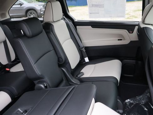 New 2026 Honda Odyssey Elite image 13
