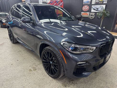 Used 2020 BMW X5 M50i w/ Executive Package image 7