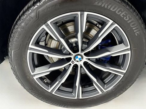 Certified 2024 BMW X5 M60i AWD/4WD image 32