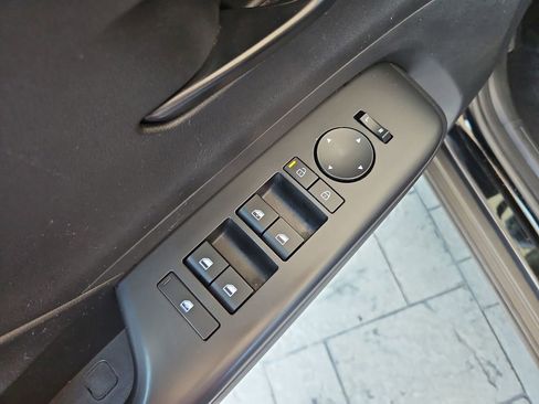 Used 2024 Hyundai Kona SEL AWD/4WD image 24