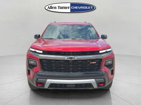 New 2026 Chevrolet Traverse Z71 AWD/4WD image 2