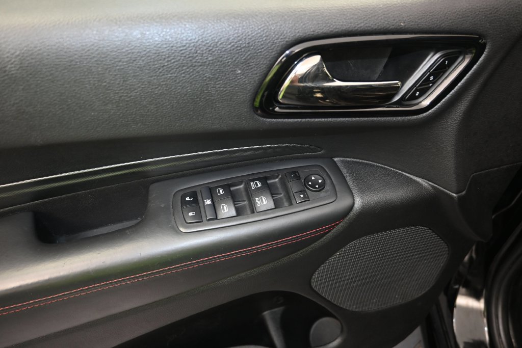 Used 2024 Dodge Durango GT RWD image 11