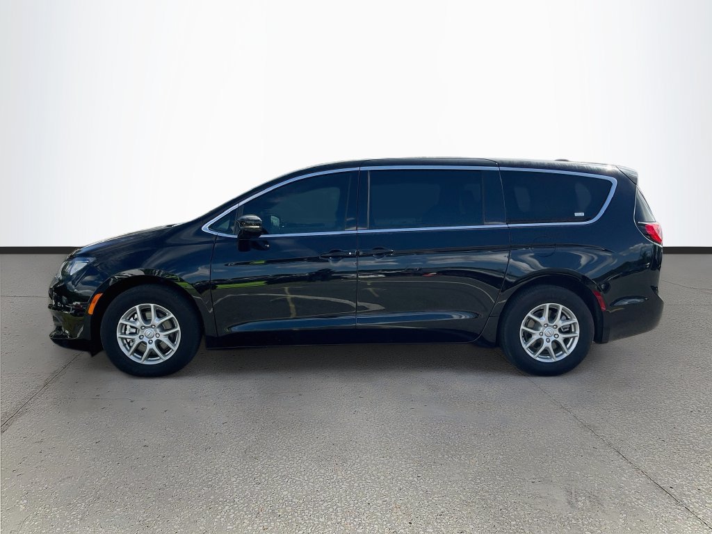 New 2026 Chrysler Voyager LX FWD image 4