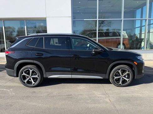 New 2026 Volkswagen Tiguan SE AWD/4WD image 2