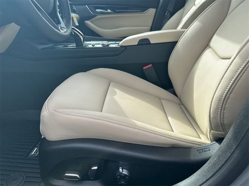 New 2026 Cadillac CT5 Premium Luxury image 9