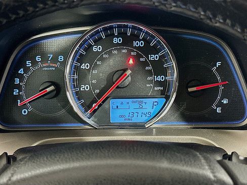 Used 2015 Toyota RAV4 Limited AWD/4WD image 13
