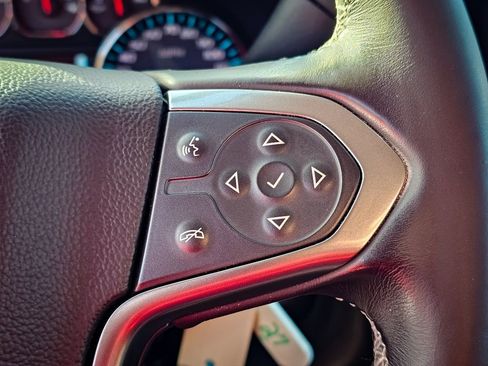 Used 2017 Chevrolet Silverado 1500 LT w/ LT Convenience Package image 21