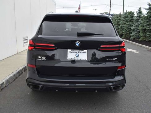 Certified 2024 BMW X5 M60i AWD/4WD image 6
