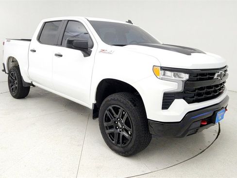 Certified 2025 Chevrolet Silverado 1500 LT Trail Boss image 1