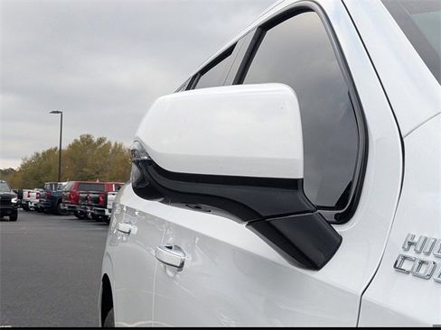 Certified 2024 Chevrolet Tahoe High Country image 11