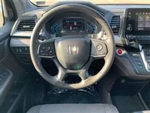 Used 2019 Honda Odyssey EX image 19