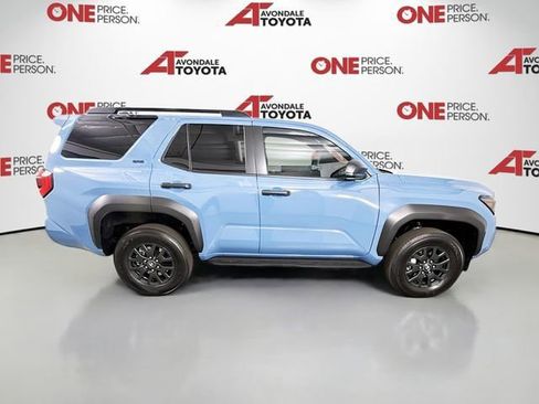 Certified 2026 Toyota 4Runner SR5 AWD/4WD image 8