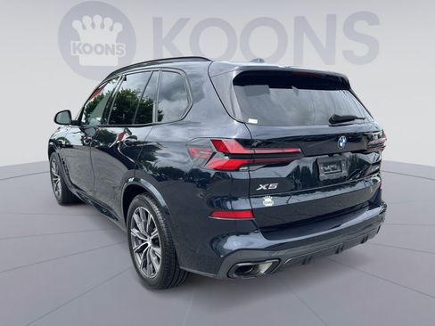 Used 2024 BMW X5 xDrive40i w/ M Sport Package AWD/4WD image 4