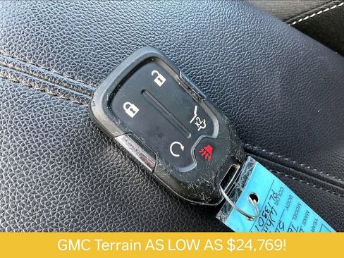 Used 2023 GMC Terrain SLE w/ Driver Convenience Package AWD/4WD image 11