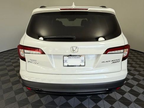 Used 2022 Honda Pilot Black Edition image 6