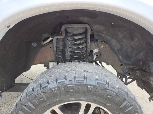 Used 2015 Ford F350 Platinum image 16