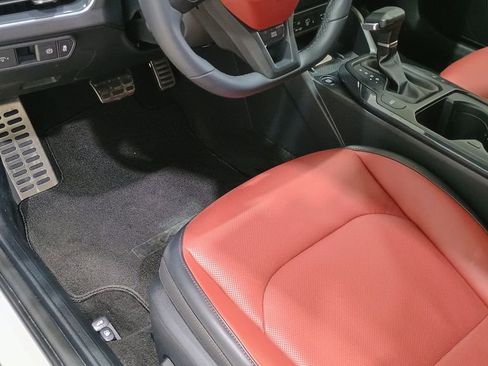 Used 2025 Kia K4 GT-Line Turbo image 10