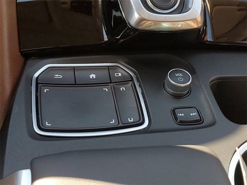 Certified 2023 Acura MDX SH-AWD w/ Technology Package image 31