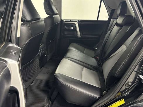 Certified 2019 Toyota 4Runner SR5 Premium image 25