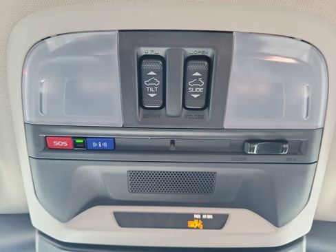 Certified 2025 Subaru Crosstrek 2.5i Limited w/ Crosstrek Mirror Package image 20