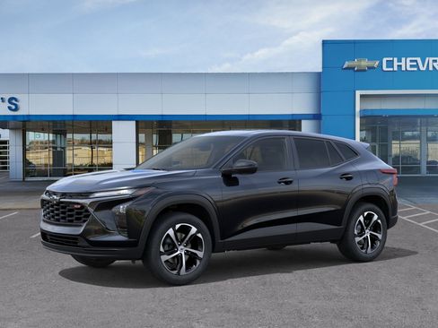 New 2026 Chevrolet Trax RS w/ Sunroof Package FWD image 2