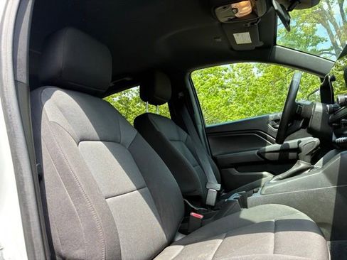 Used 2024 Chevrolet Colorado W/T image 31