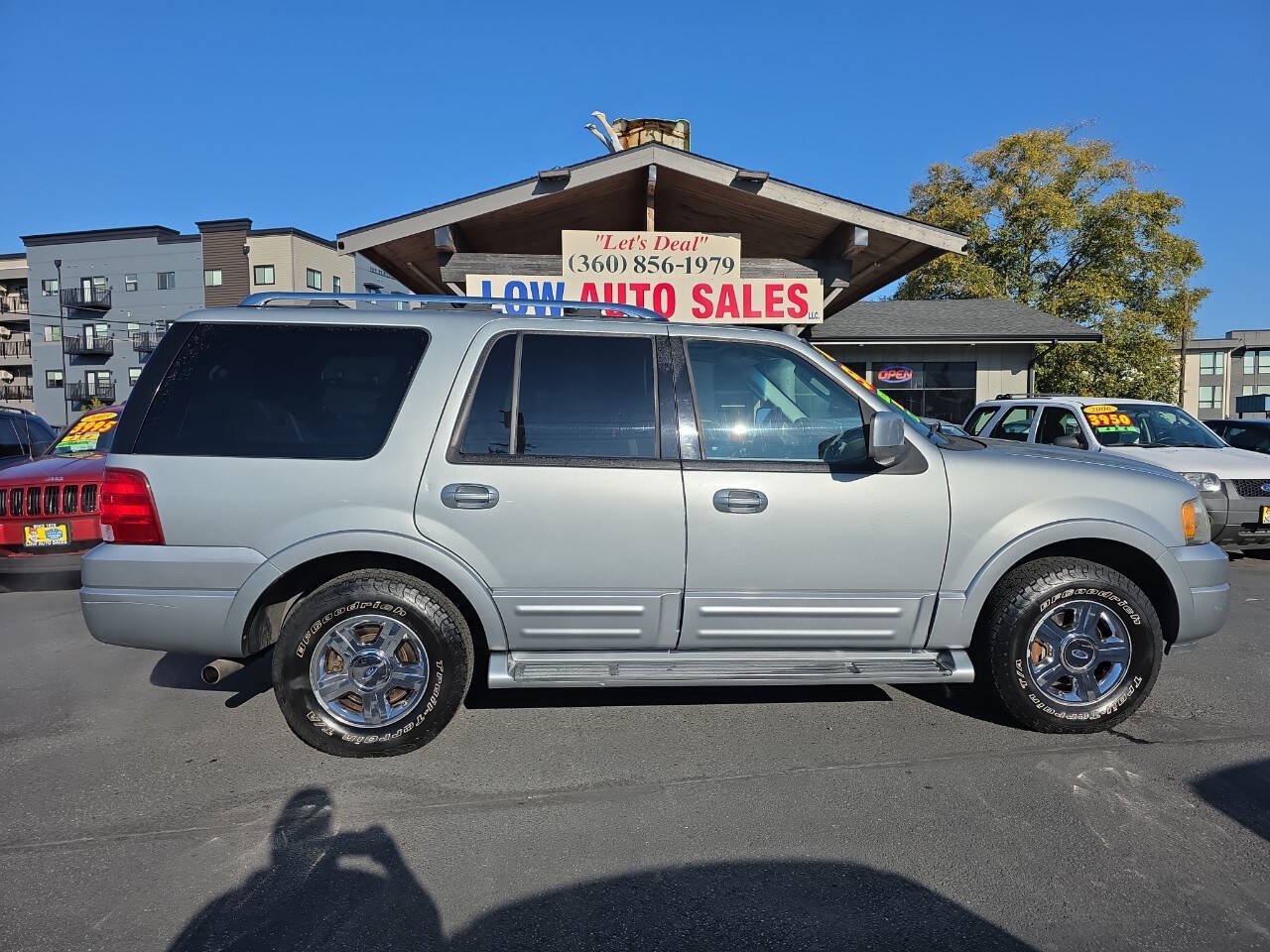Used 2006 Ford Expedition Limited AWD/4WD image 3