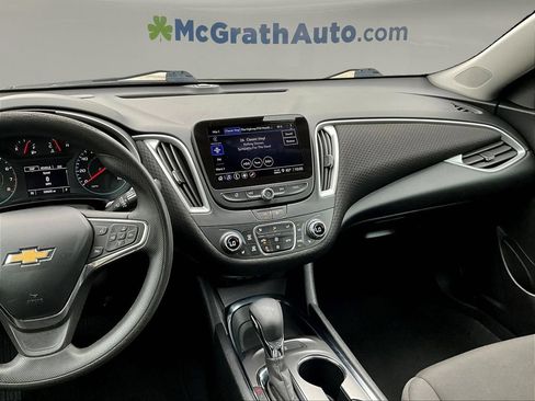 Used 2023 Chevrolet Malibu LT FWD image 12