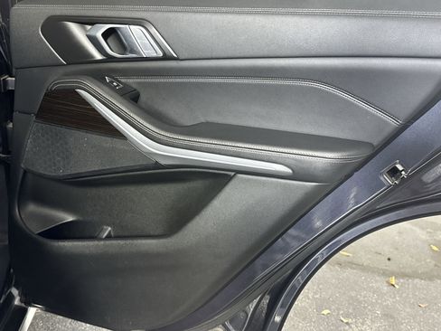 Used 2019 BMW X5 xDrive40i w/ Convenience Package image 36