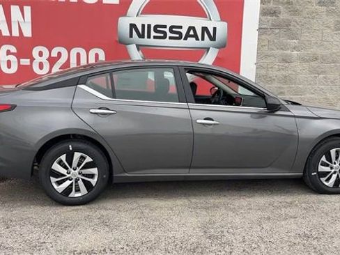 New 2025 Nissan Altima 2.5 S image 4