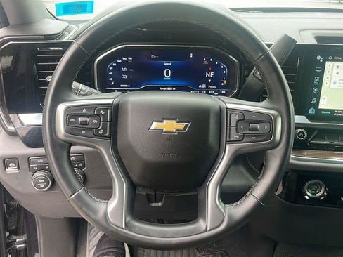 Used 2024 Chevrolet Silverado 1500 LT AWD/4WD image 13