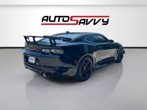 Used 2019 Chevrolet Camaro ZL1 image 7