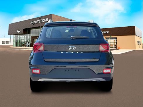 New 2026 Hyundai Venue SEL FWD image 6