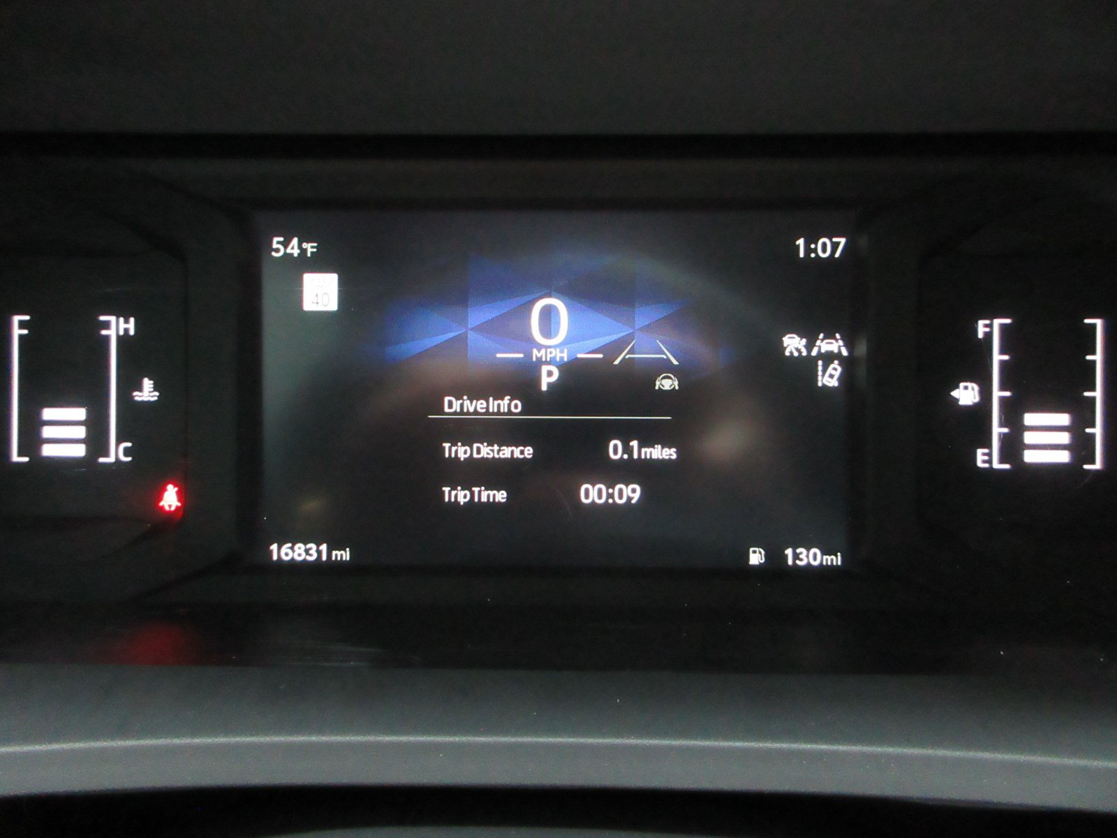 Used 2025 Toyota Tacoma SR5 AWD/4WD image 34