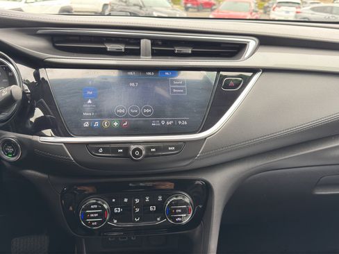 Used 2022 Buick Encore GX Essence FWD image 14