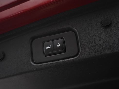 Used 2023 Nissan Pathfinder SL w/ SL Premium Package AWD/4WD image 18