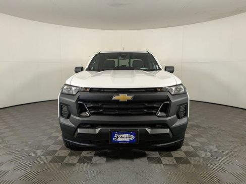 New 2025 Chevrolet Colorado W/T w/ Advanced Trailering Package image 2
