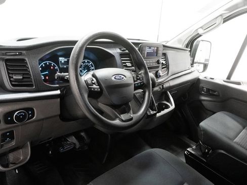 Used 2025 Ford Transit 250 Low Roof w/ Exterior Upgrade Package RWD image 11