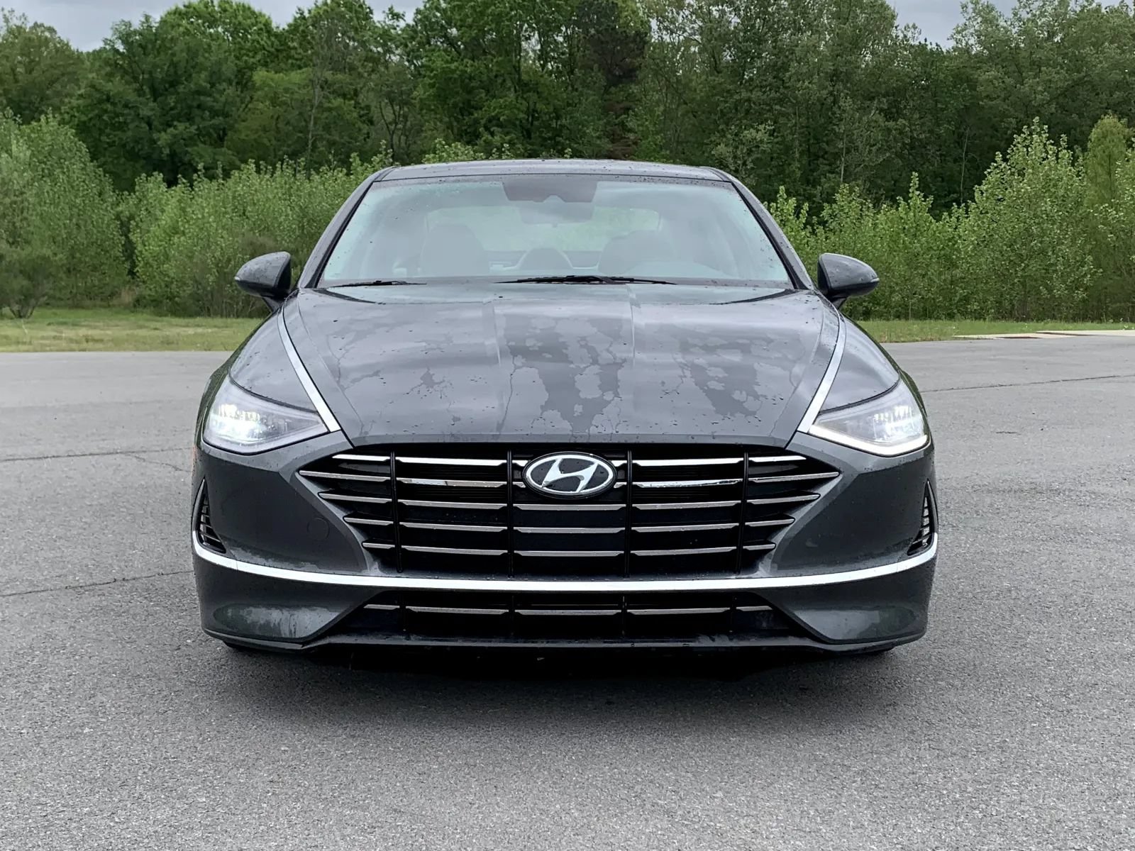 Used 2023 Hyundai Sonata SE w/ Cargo Package FWD image 2