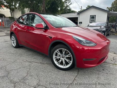 Used 2023 Tesla Model Y Long Range AWD/4WD image 5