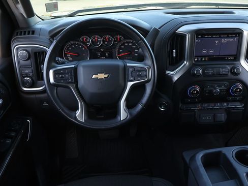 Used 2020 Chevrolet Silverado 1500 LT w/ Texas Edition image 18