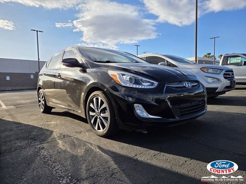 Used 2017 Hyundai Accent Sport FWD image 1