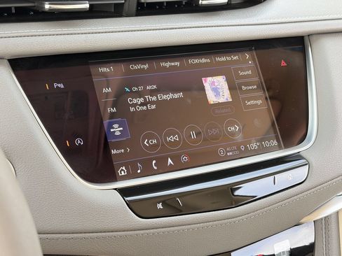 Certified 2024 Cadillac XT5 Premium Luxury FWD image 27